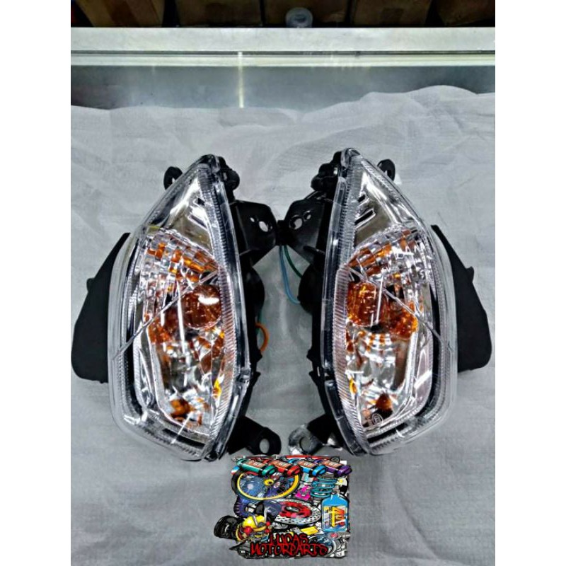 HONDA WAVE ALPHA GILAS 125 FRONT OEM SIGNAL LIGHT SET WITH SUCKET AND