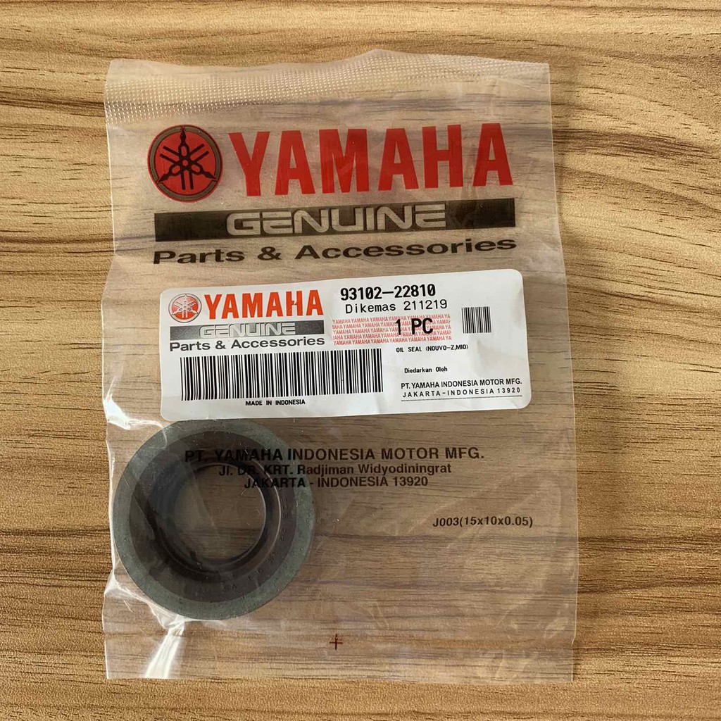 Rider Lounge GENUINE YAMAHA OIL SEAL For Yamaha Mio Sporty 93102