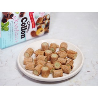 Glico Cream Collon Stuffed With Milk Filled With Chocolate Mousse With