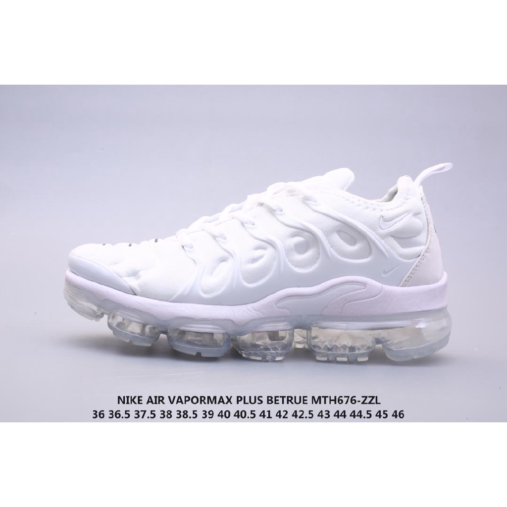 vapormax plus all white