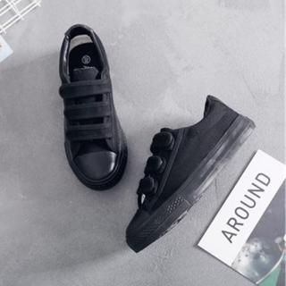 womens black canvas pumps