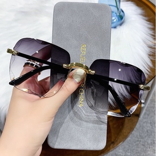 New Sunglasses For Women Fashion Rimless Beach Gradient Sunglass Original Lady Retro Branded Shades UV400 Eyeglasses