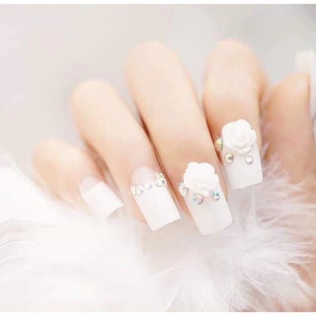 Exquisite White Flower Diamond Square Fake Nails Charming Pre Design Nail Finish Shopee Philippines