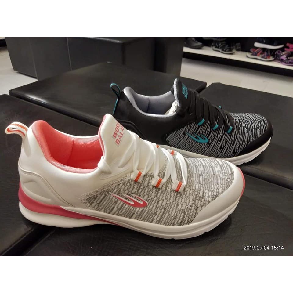 world balance running shoes for ladies