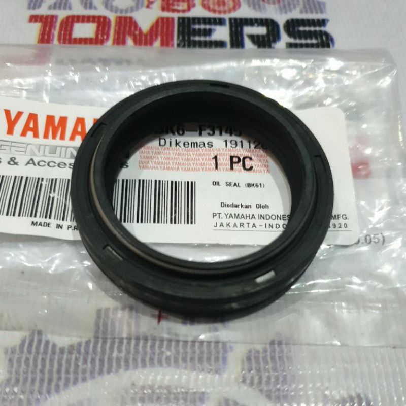 R15 INVERTED FRONT FORK OIL SEAL BK6F31450000 ( mel ) Shopee