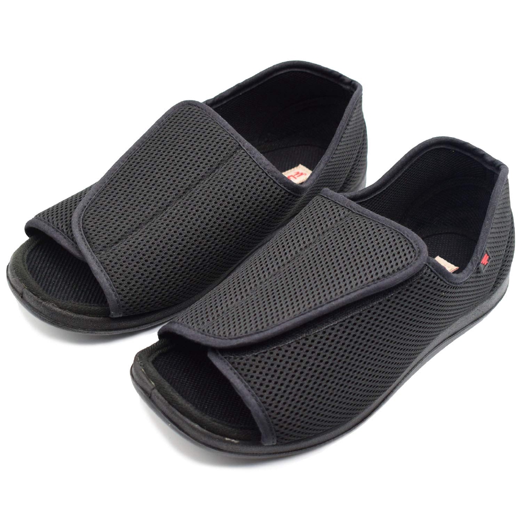 slippers for wide feet