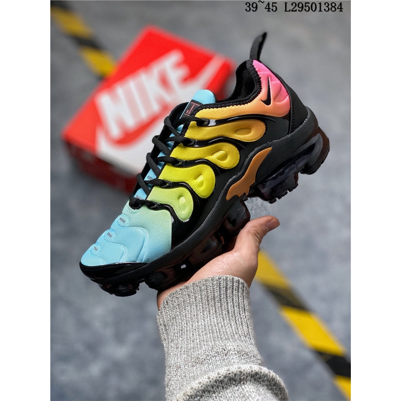 yellow vapormax plus