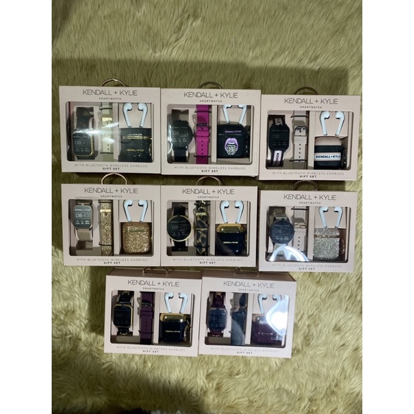 AUTHENTIC Kendall & Kylie Smart Watch with Interchangeable Strap and