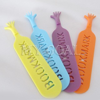 Ginflash 4pcs Help Me Colorful Bookmarks Set Plastic Novelty Item Creative Gift For Kids #2
