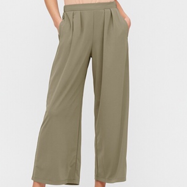uniqlo track wide pants