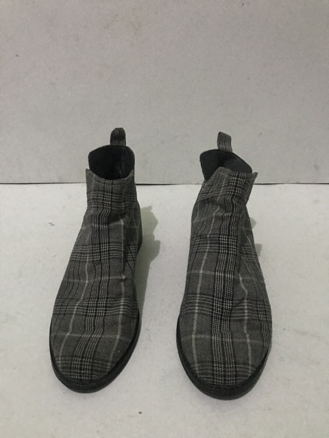 hotwind sandals price