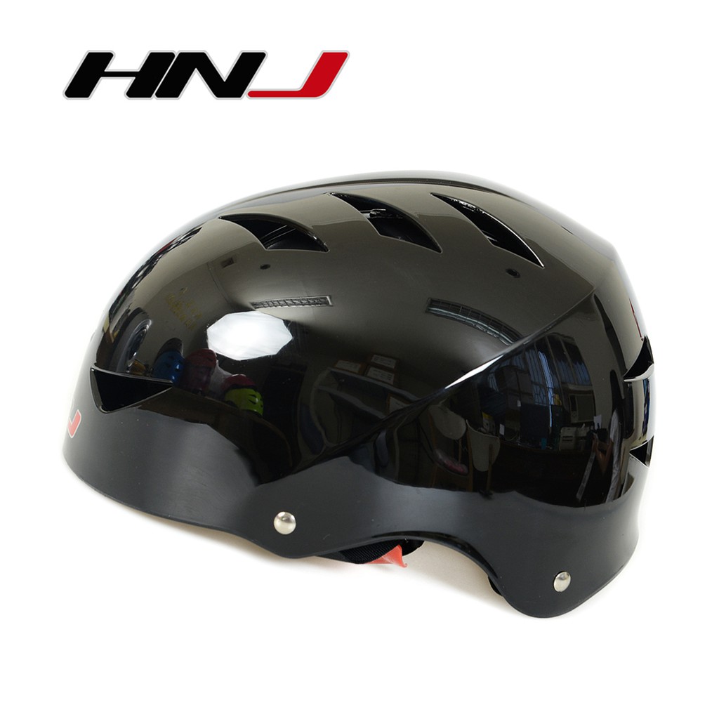 sports helmet for bike