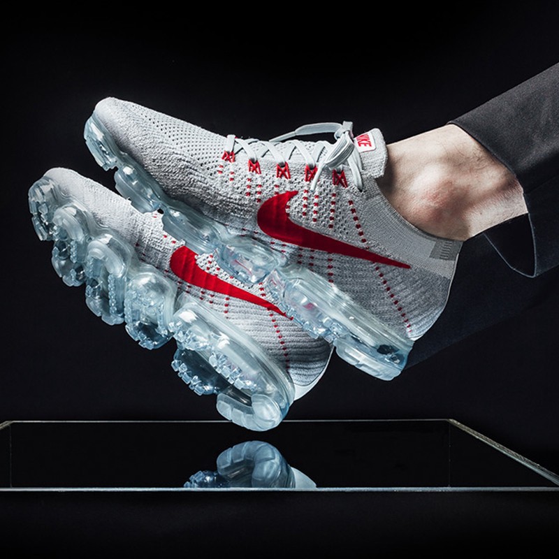 nike flyknit men's vapormax