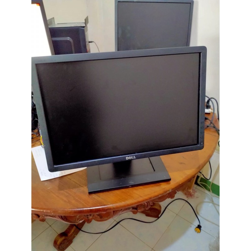 Dell 19 inches Wide Lcd Monitor Secondhand Vga DVI-d input | Shopee  Philippines
