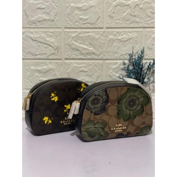 mini serena crossbody in signature canvas with snowflake print