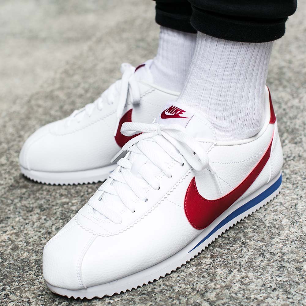749571 nike