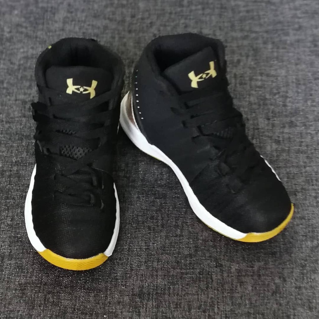 steph curry youth basketball shoes