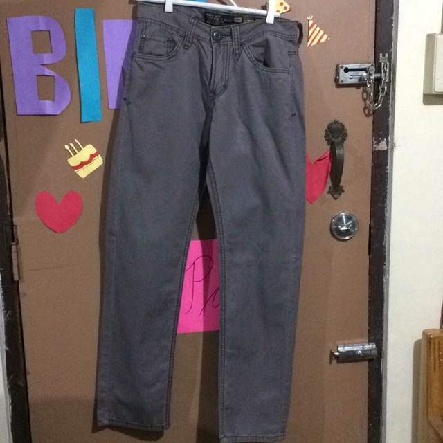 dickies size 28