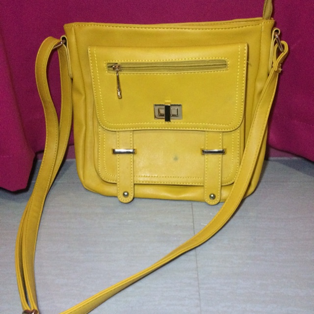k cross sling bag