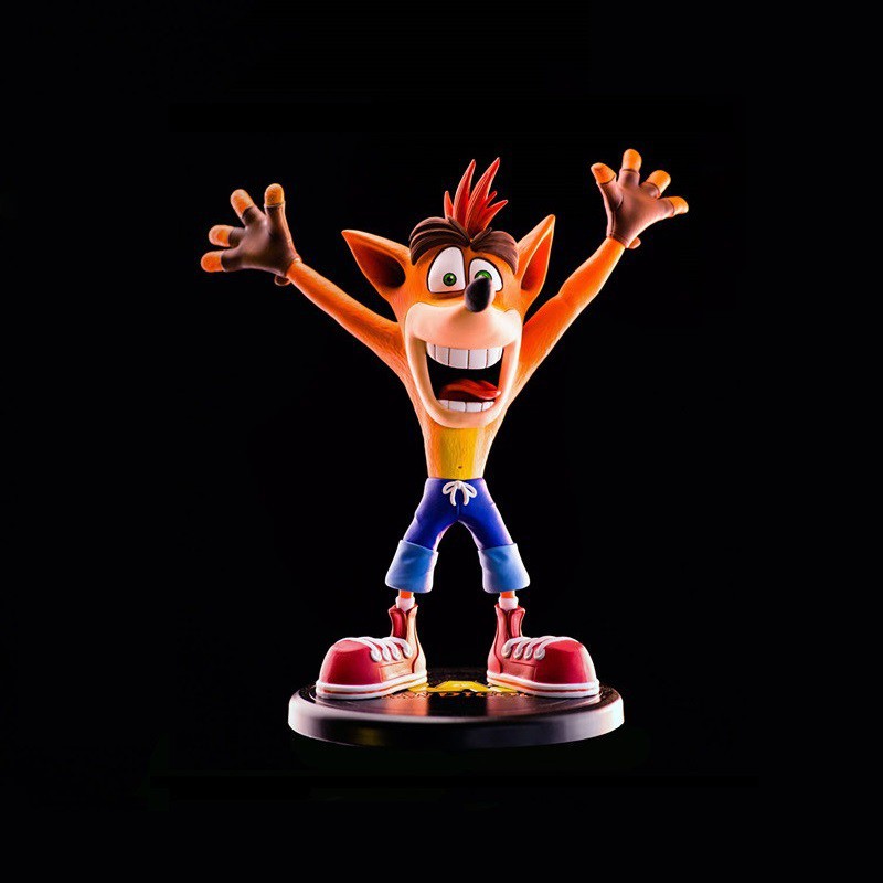 crash bandicoot pvc statue