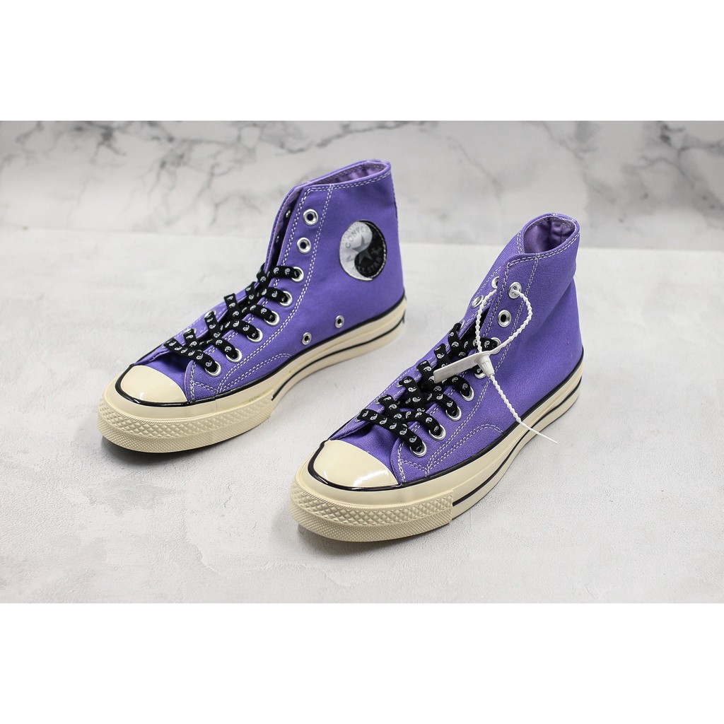 classic converse black