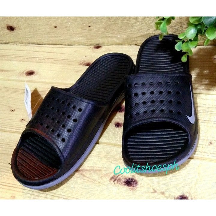 mens nike slides black