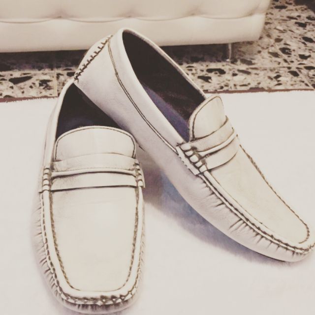 imported leather shoes