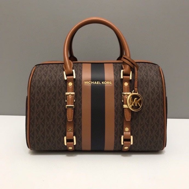 michael kors doctors bag