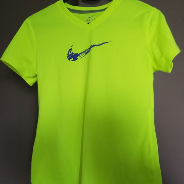 womens neon green nike shirt