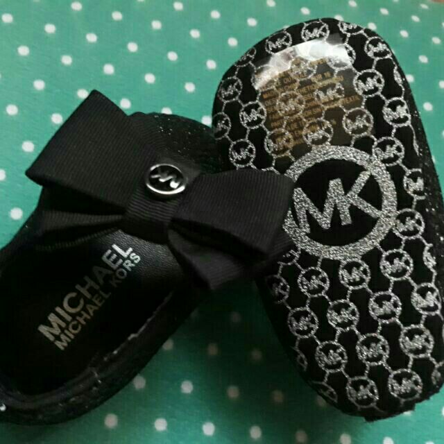 mk crib shoes
