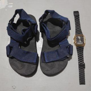 kids hiking sandals