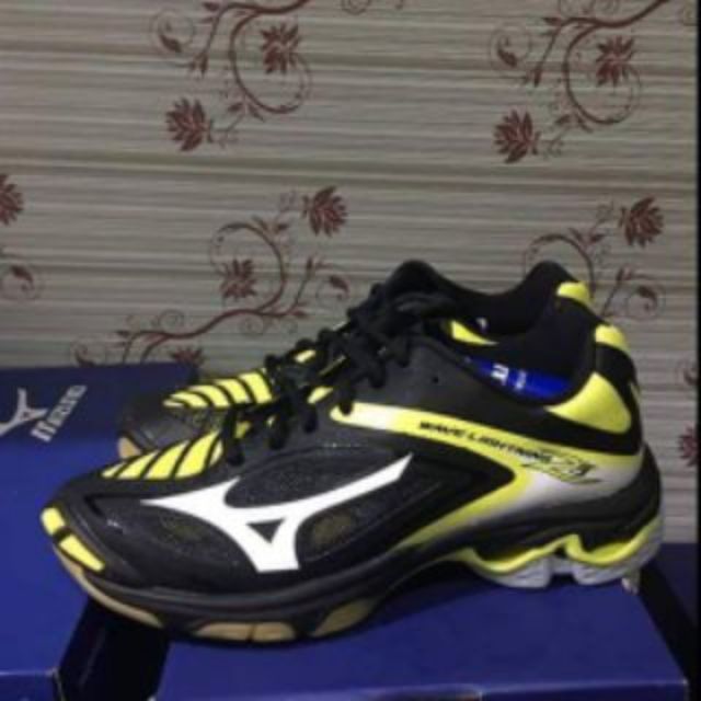 mizuno wave lightning z3 price philippines