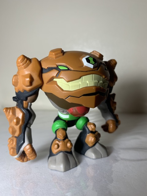 ben 10 omniverse gravattack toy