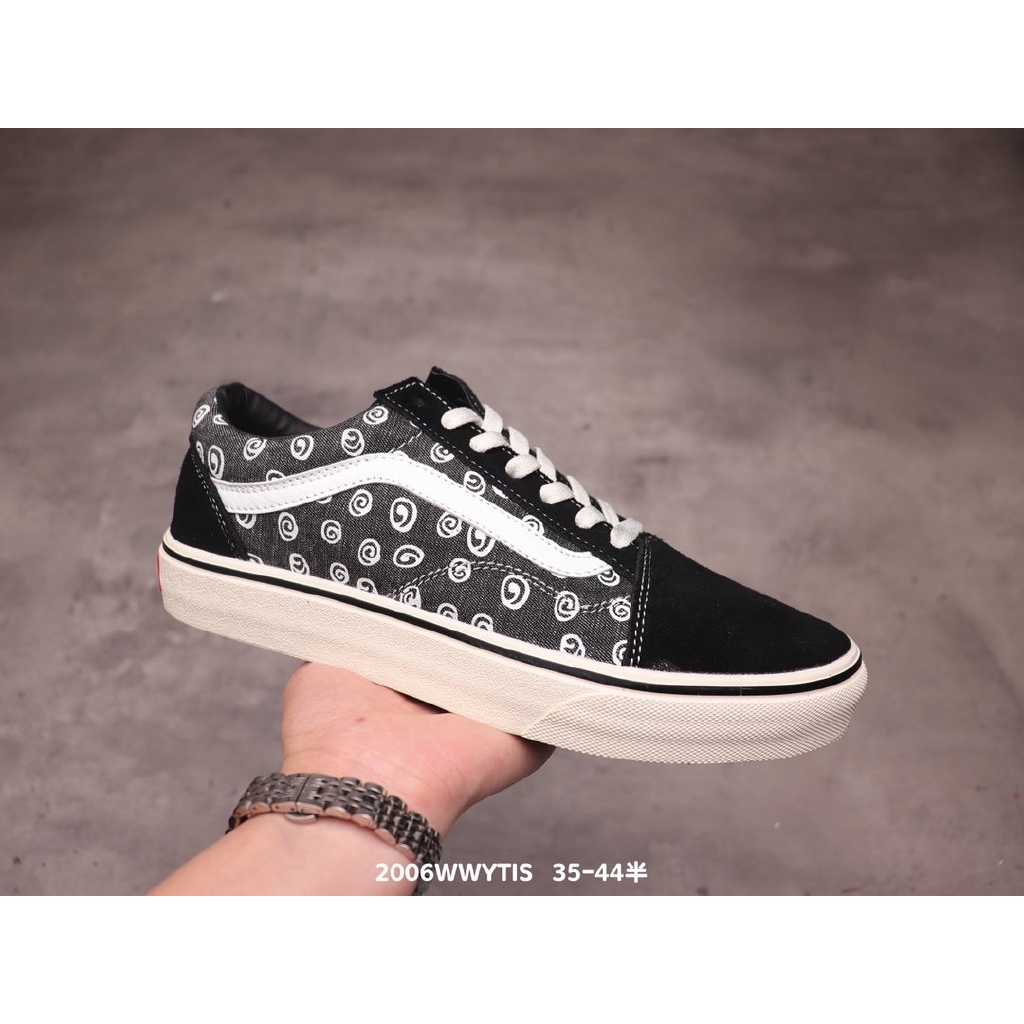 vans old skool black stitching