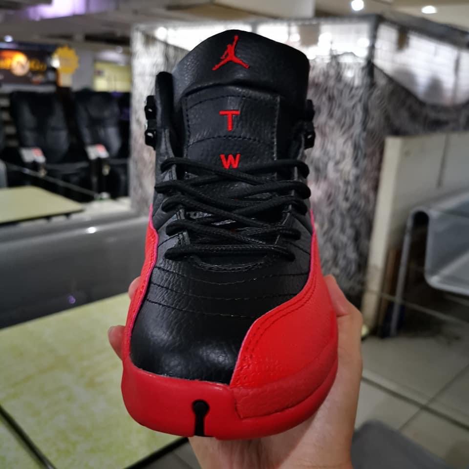 black and red 12s men