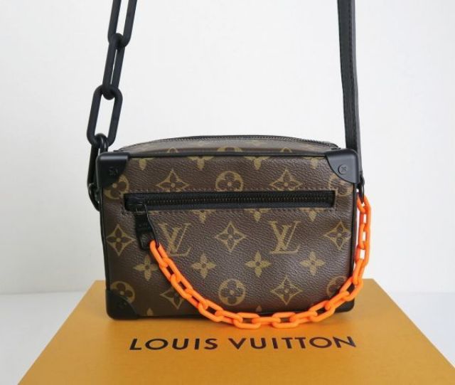 louis vuitton purse with orange chain