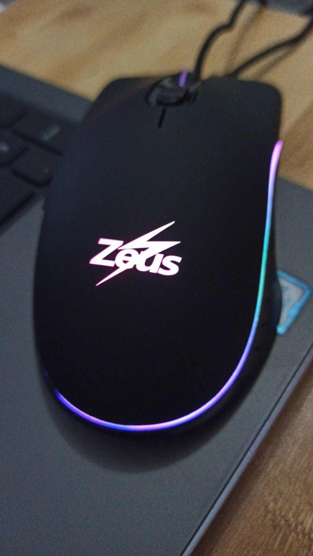 Zeus MR001 ( Z - Lance Head ) Wired Gaming Mouse RGB Backlight Gaming