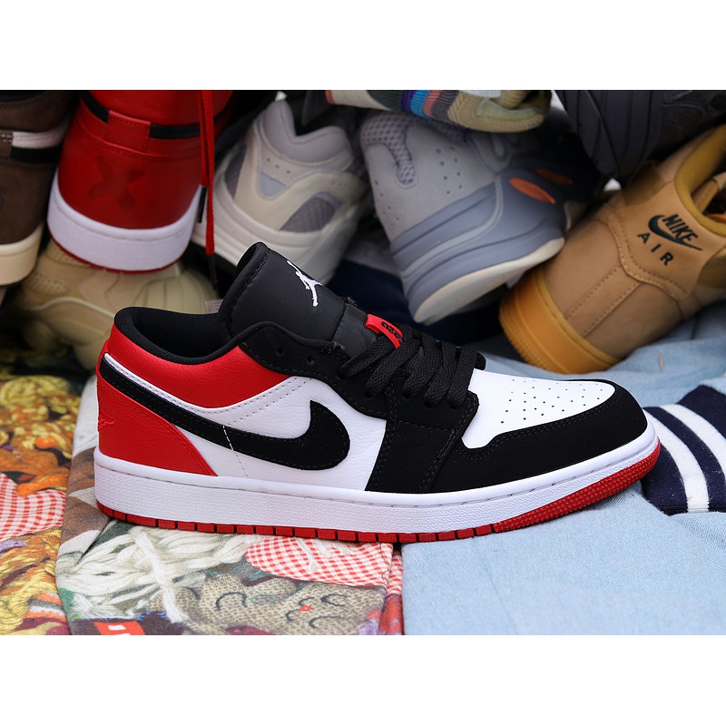 aj 1 low black toe