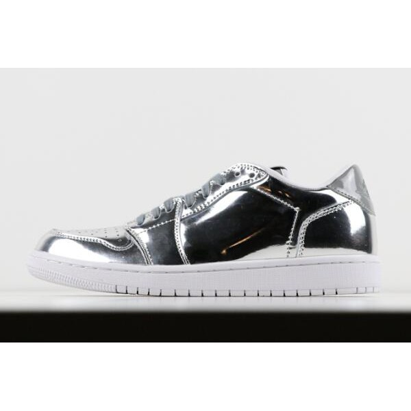 jordan 1 retro low pinnacle metallic silver