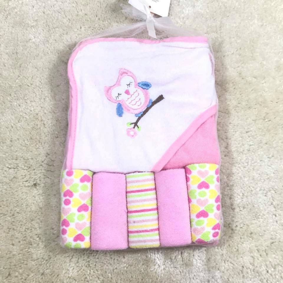 swiggles hooded towels