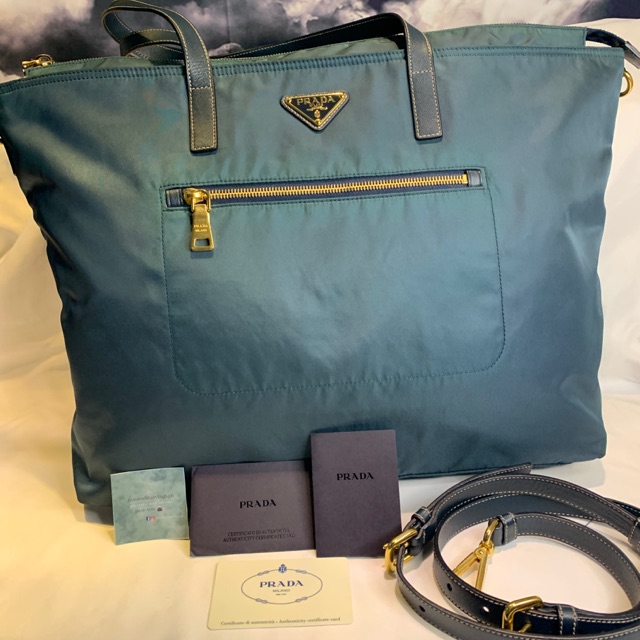 selling prada bag
