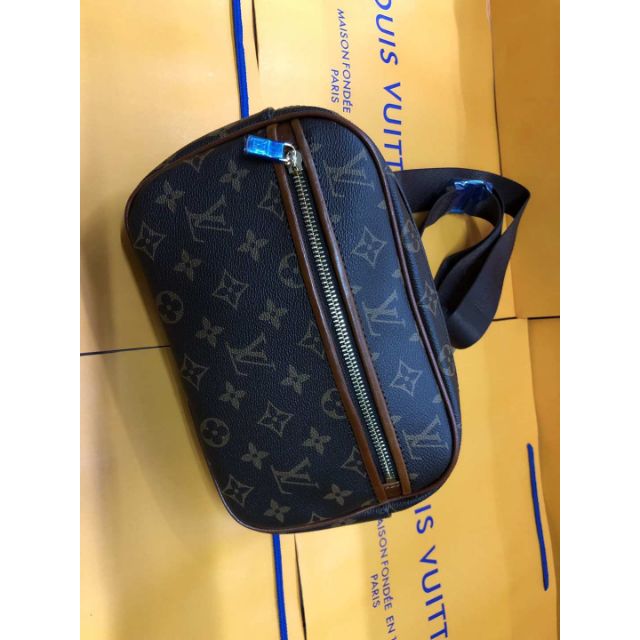 louis vuitton chest bag men