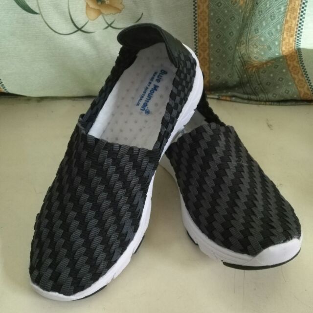 blue mountain shoes
