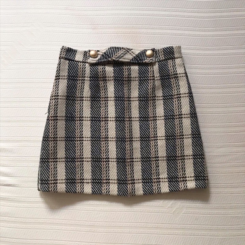 burberry inspired plaid skirt