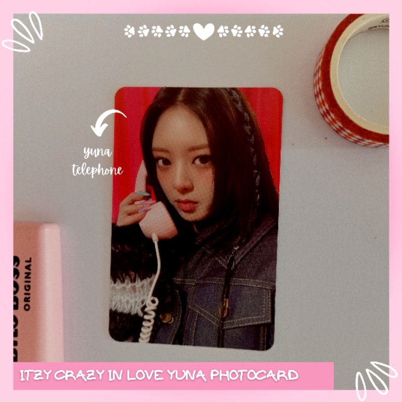 itzy yuna telephone photocard (crazy in love photocard) Shopee