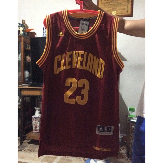 cleveland cavaliers lebron james jersey