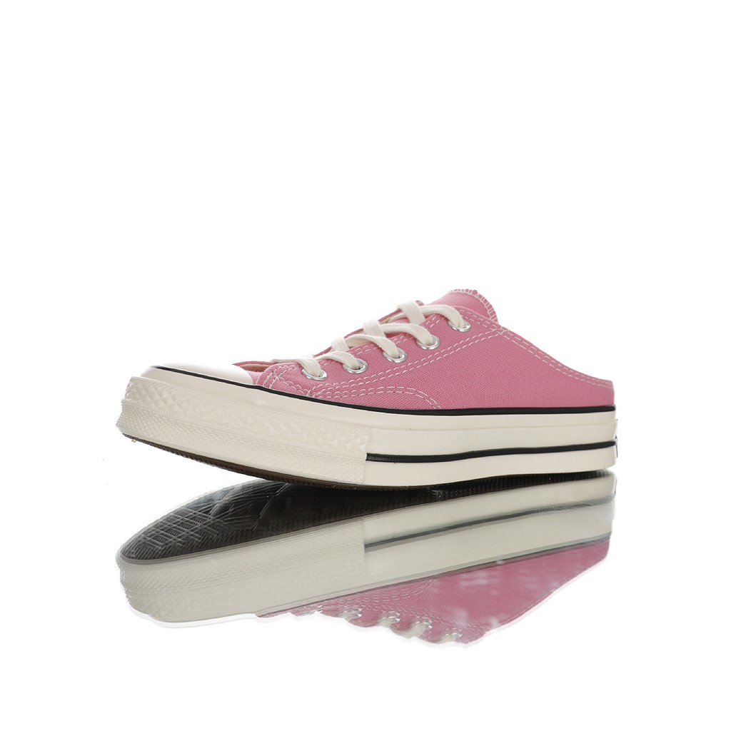 chuck taylor all star classic womens