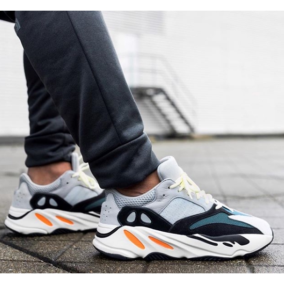 yeezy boost 700 wave runner black