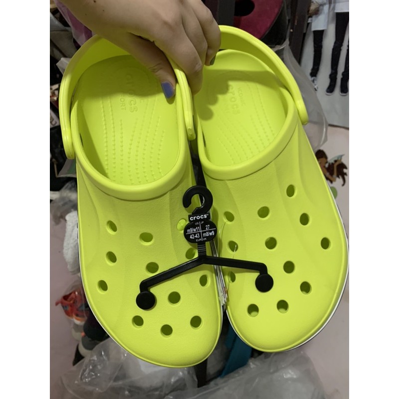 crocs m9 w11