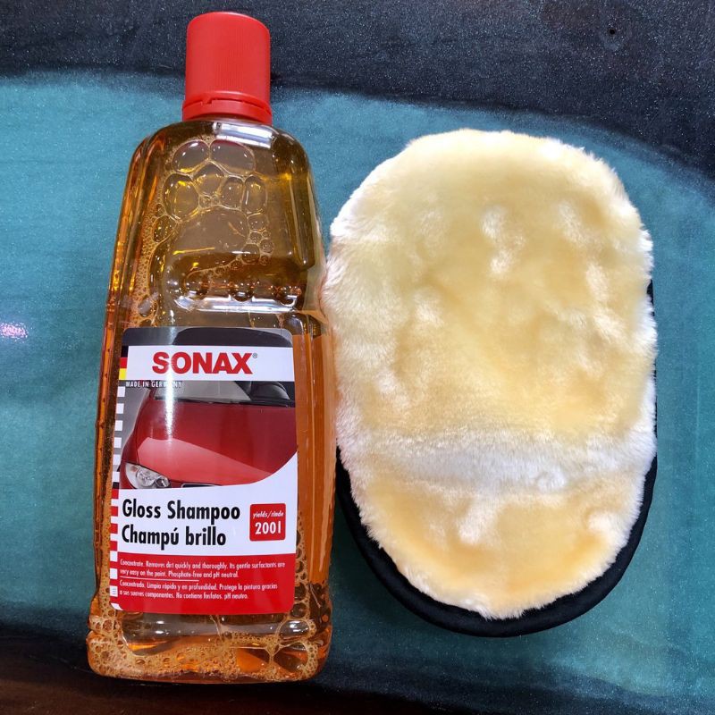 Sonax German car wash with car wash gloves priced at 80 thousand